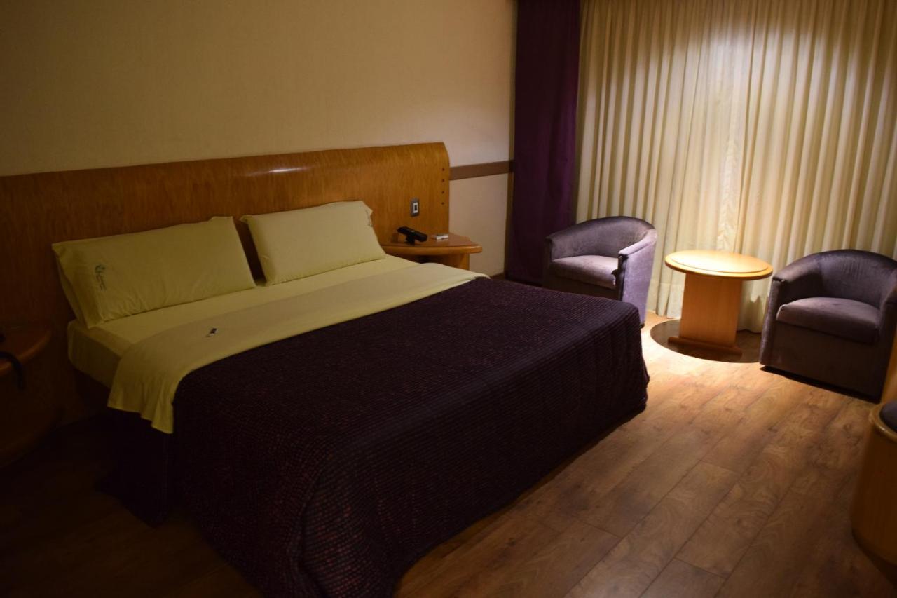 Hotel & Suites La Marquesa Toluca Dış mekan fotoğraf